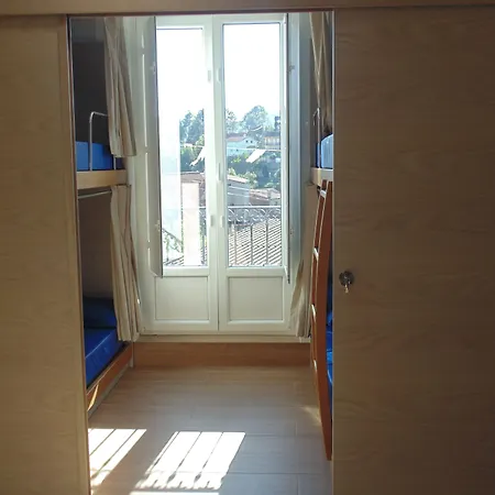 O Meson ホステル