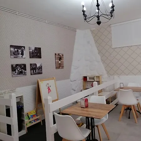 O Meson Hostel Santa María