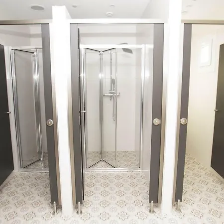 ホステル O Meson *