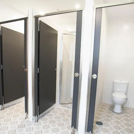 O Meson ホステル *