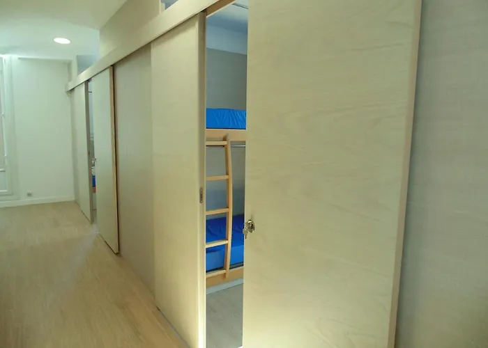 O Meson Hostel Santa María